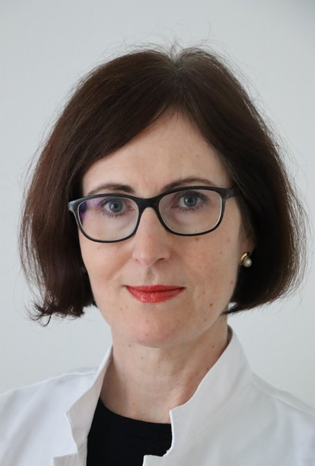 Dr. med. Annette Ciurea