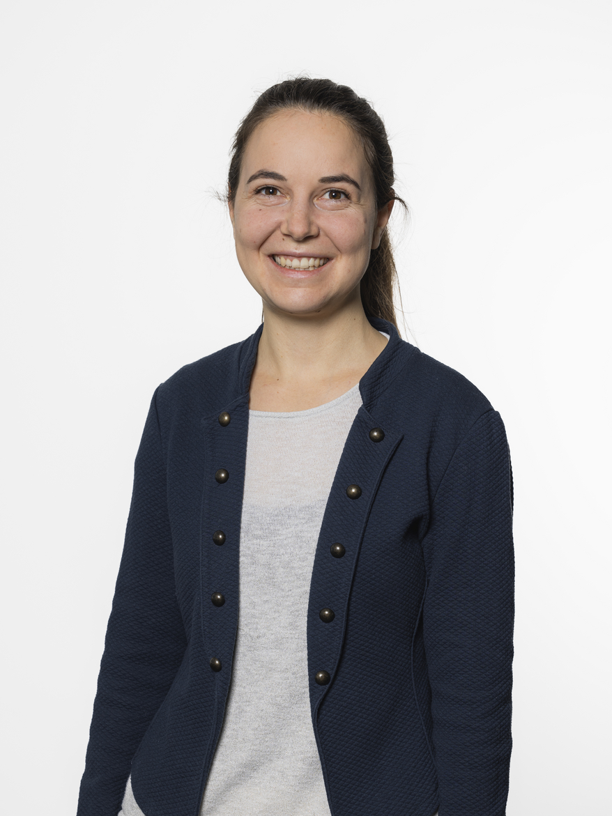 Julia Telser