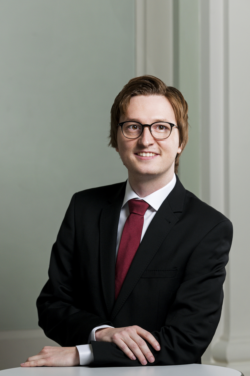 Dr. Martin Vogt