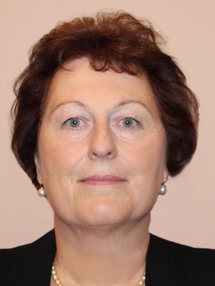 Dr. Eva Souhrada-Kirchmayer