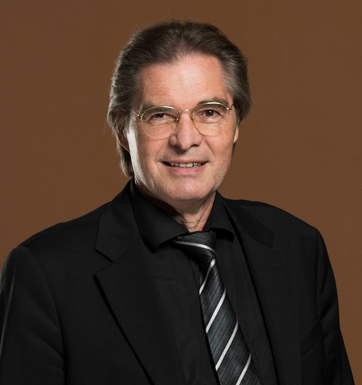 Prof. em. Dr. iur. Alexander Brunner
